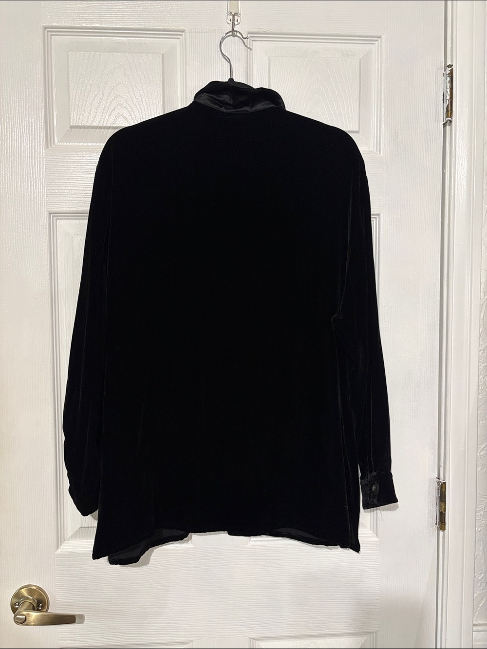 Laura Ashley Black Velvet Button-Down Tunic. F7 - Picture 2 of 6